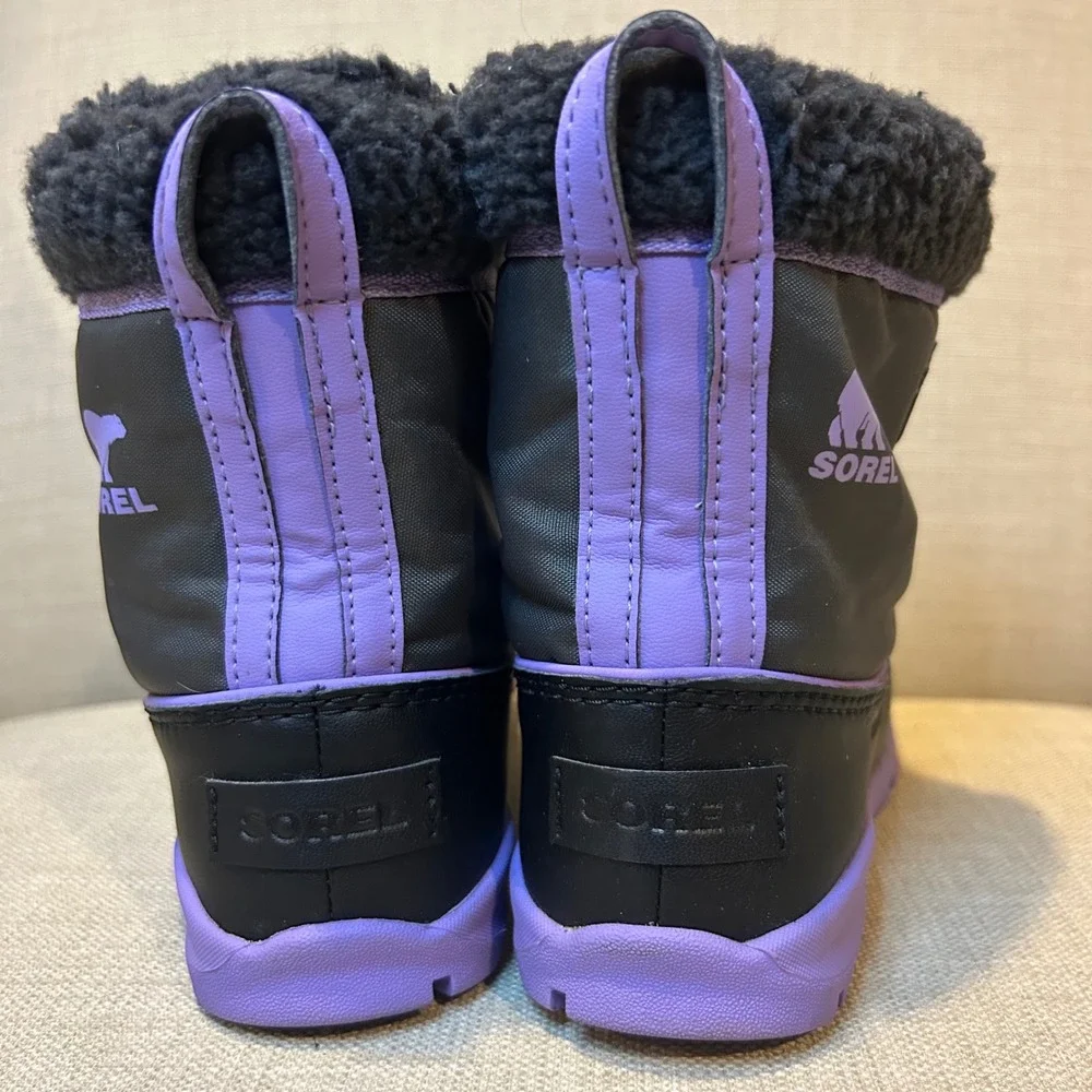 Sorel Whitney II Short Lace Waterproof Winter Boots Black Purple Kids Size 3